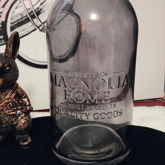 Magnolia Vintage/Retro Style Seltzer Bottle - Picture 2 of 5